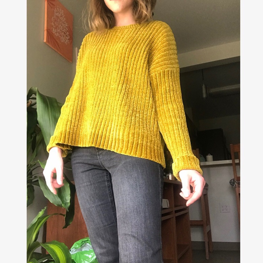 Forever 21 mustard sweater